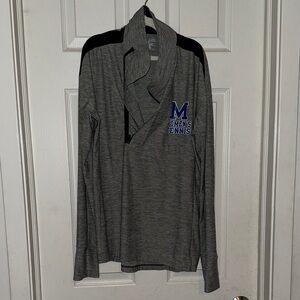 Under Armour Athletic Top size S